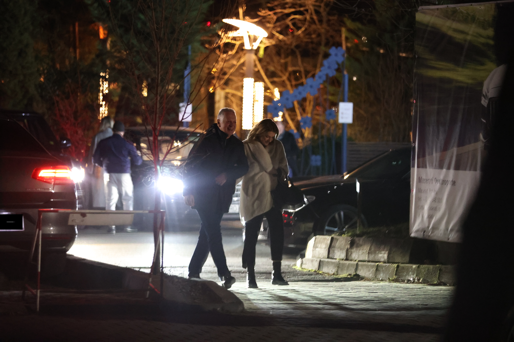 Relu Fenechiu și soția, întâlnire la ceas de seară cu fiica lui Mădălin Voicu
