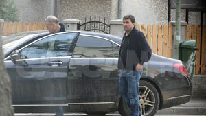 Am aflat la mâna cui au ajuns UDREA, GIGI sau doamna BĂSESCU! Ei sunt oamenii de încredere ai VIPurilor!