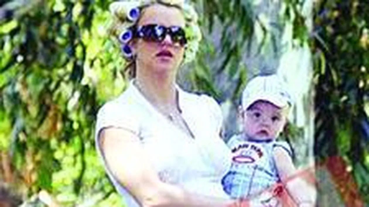 Britney nu se poate angaja nici chelnerita
