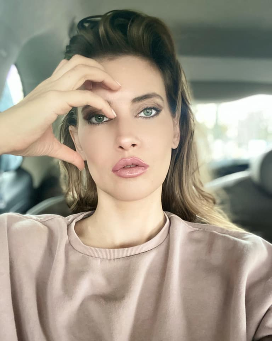 Iulia Albu se ”vinde scump”! N-o să-ți vină să crezi câți bani cere pentru o postare