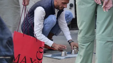 Alba-neagra, escrocheria care a plecat din târg și a ajuns în capitalele lumii. De ce este imposibil să câștigi la acest „joc de noroc”