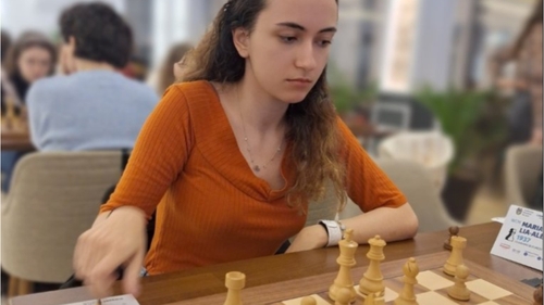 Cum arată cea mai bună șahistă din România. Miruna are doar 19 ani și este studentă în Iași