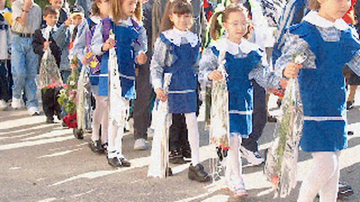 Veste buna pentru elevi! Scoala incepe cu o saptamana mai tarziu