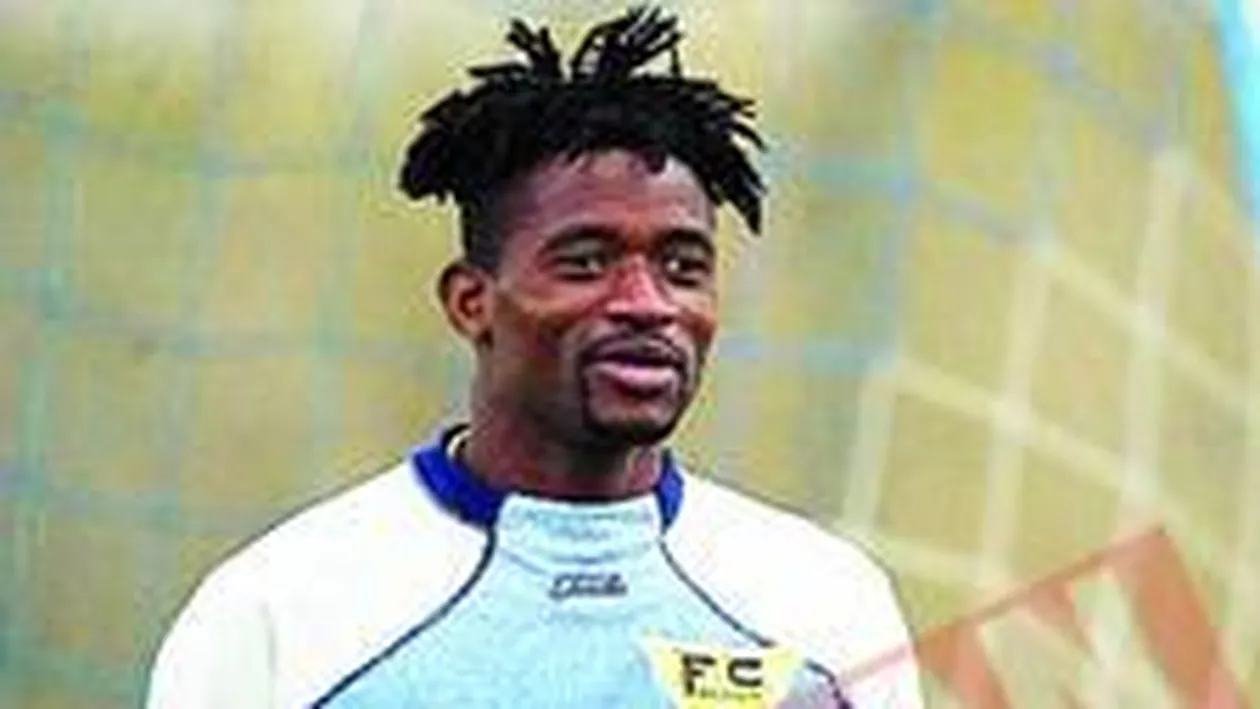 Michael Essien si Muntari o vor ajuta pe fiica lui Dossey