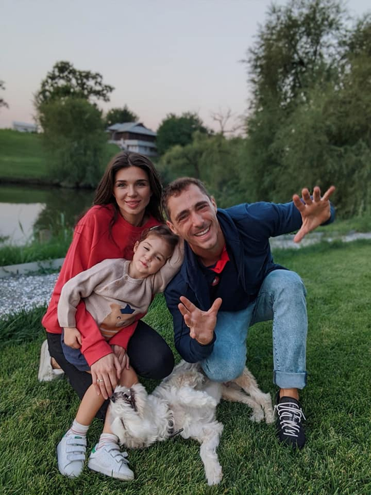 Alice Cavaleru, însărcinată cu al doilea copil? Soția lui Vladimir Drăghia s-ar fi dat singură de gol: “Aici e loc pentru doi copii”