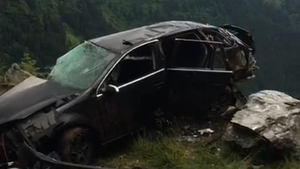 VIDEO / Accident grav pe Transfăgărășan. Șoferul a fost proiectat din mașină și a murit pe loc