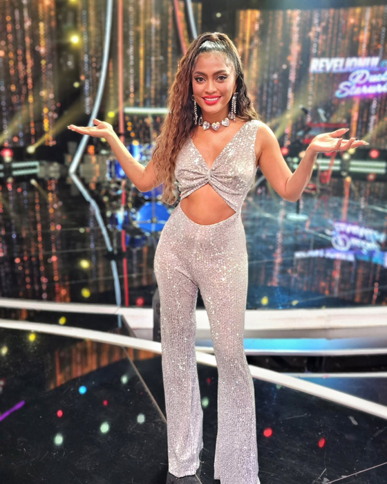 Bella Santiago pleacă în turneu de 100.000 de euro/ Sursa foto: Instagram