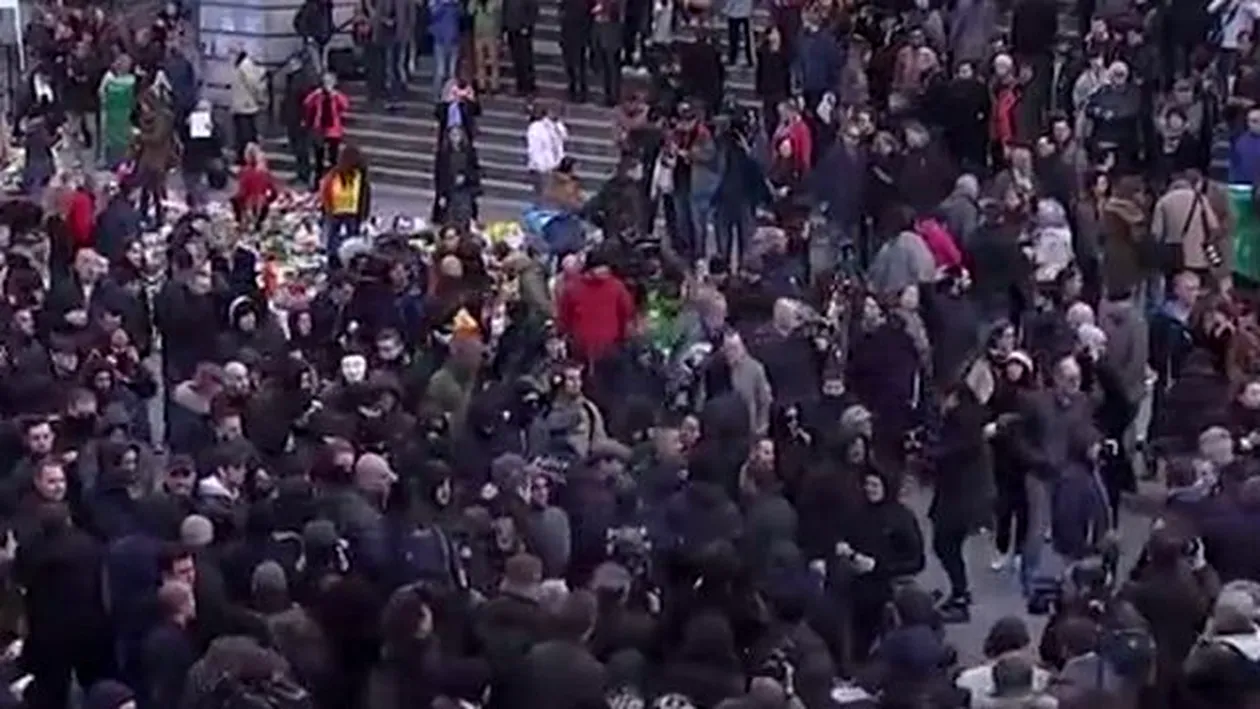 VIDEO -  Peste 400 de oameni au ieşit în străzile din Bruxelles pentru a protesta