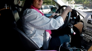Ce a pățit o taximetristă din Cluj-Napoca, azi-dimineață, în timp ce își ducea un client la serviciu