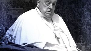 BREAKING NEWS! A murit Papa Francisc