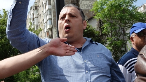 Ștefan Florescu de la PMP, omul lui Băsescu, înjură porcos colegii și conducerea partidului. El ar urma sa intre deputat în locul lui Eugen Tomac