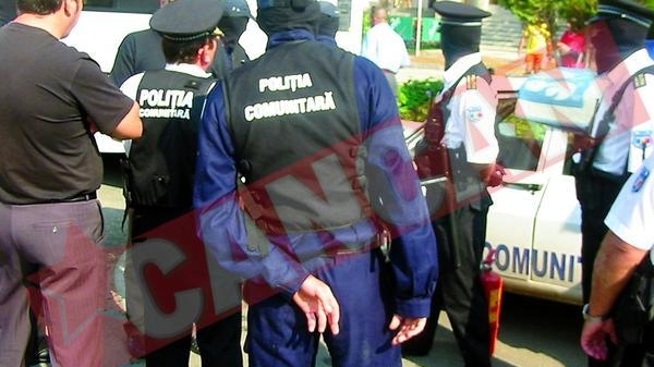 Politistii din Barlad nu mai au voie sa scuipe seminte