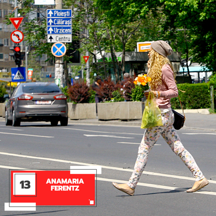 TOP 30 vedete sexy care aleargă pe stradă