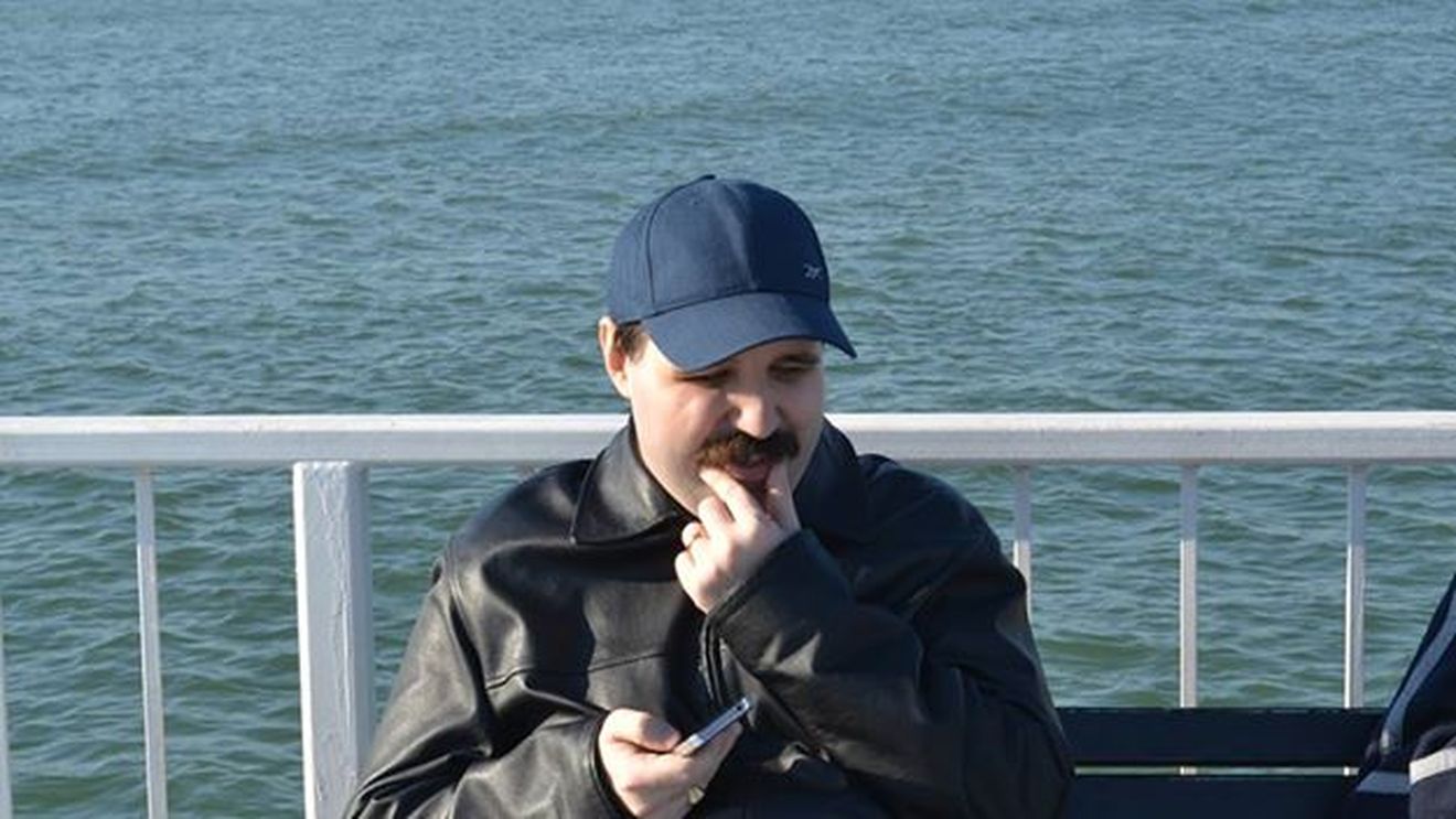 Un nevazator roman, premiat in Statele Unite! Nu o sa crezi ce poate face din fata unui calculator!
