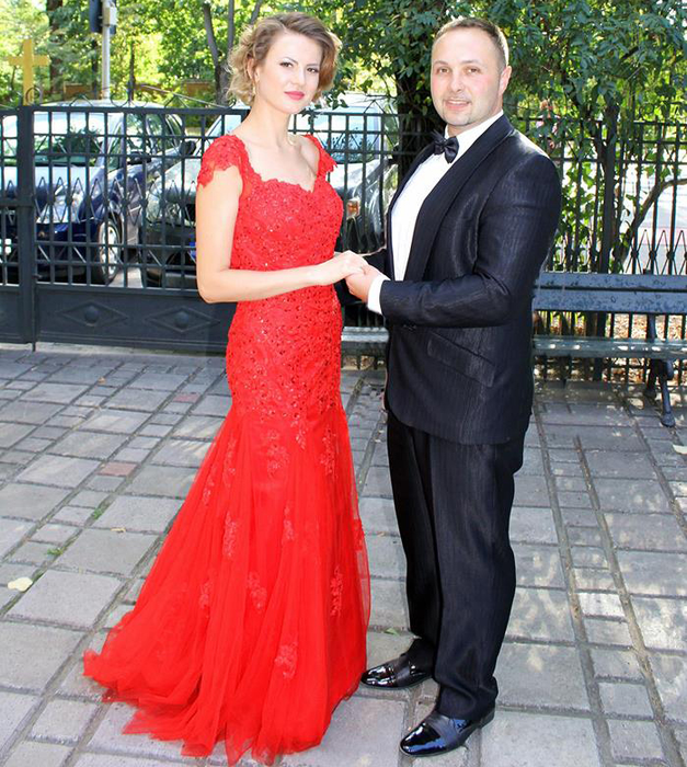 Scandal într-o familie de medici din Iași! În plin proces de divorț, fetița care trebuie alăptată, lăsată tatălui sirian