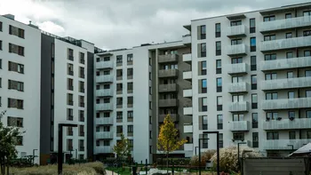 Cât costă un bloc întreg, în București? Clădirea se află în centrul Capitalei