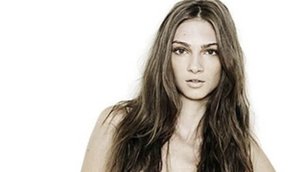 Madalina Draghici: Cele care sunt nemultumite de cum arata il manie pe Dumnezeu