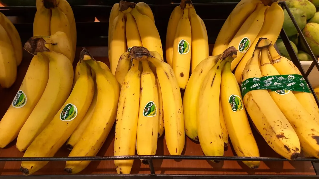 Bananele din supermarketuri ar putea fi în pericol. Ce se întâmplă cu soiul cel mai des intâlnit pe rafturile magazinelor