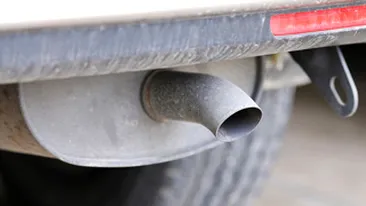 Un dambovitean s-a sinucis inhaland gaze de la teava de esapament a masinii!