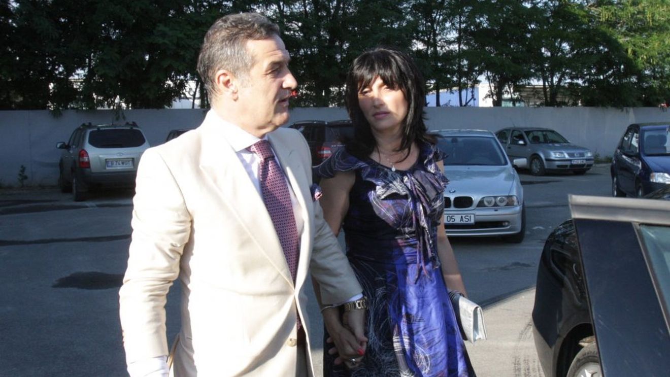 Gigi Becali nu s-a uitat la bani. Ce a făcut în secret pe litoral