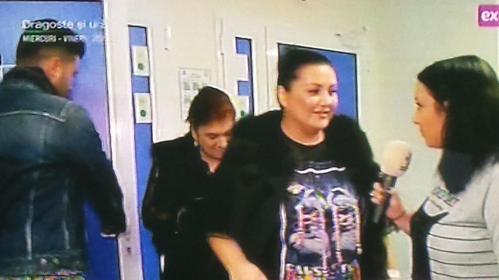 FOTO / Bianca Rus şi-a tăiat stomacul! Cum arată artista la o săptămână după operaţia dificilă, dar şi câte kilograme a slăbit: „Mi-e frică rău de tot”