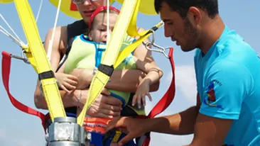 Roxana Ciuhulescu a facut sporturi extreme cu fiica ei de trei ani