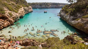 (P) Turismul estival în Spania: De ce rămâne Mallorca o destinație de referință în Mediterană