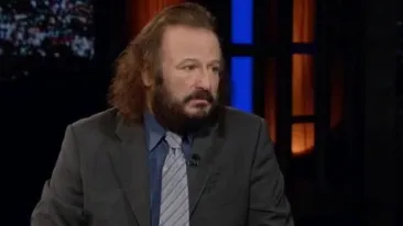 Doctorul care s-a injectat singur cu sangele lui Charlie Sheen sustine ca a gasit leacul pentru HIV