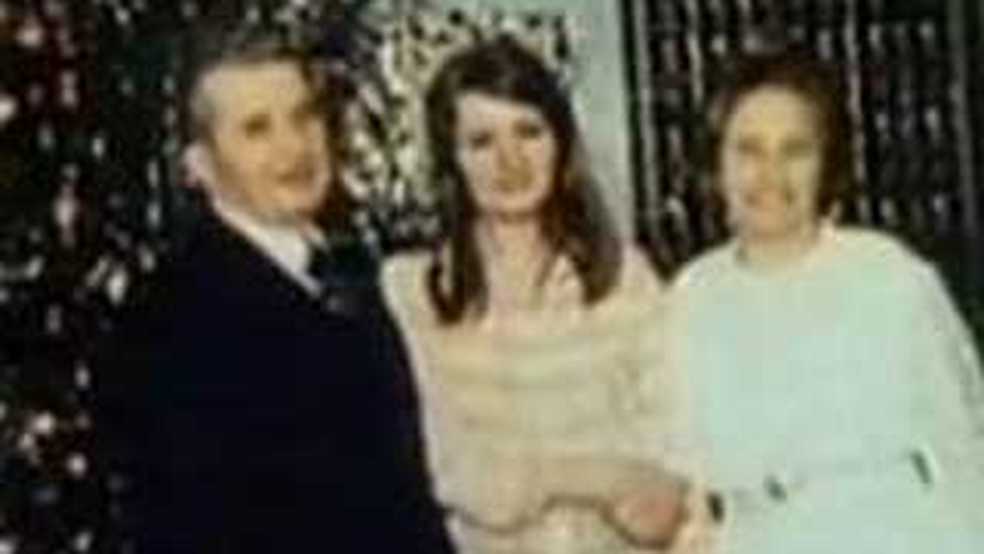 Mircea Oprean, sotul Zoiei Ceausescu, executa silit Parchetul! Trebuie sa primeasca banii si obiectele confiscate in 1989!