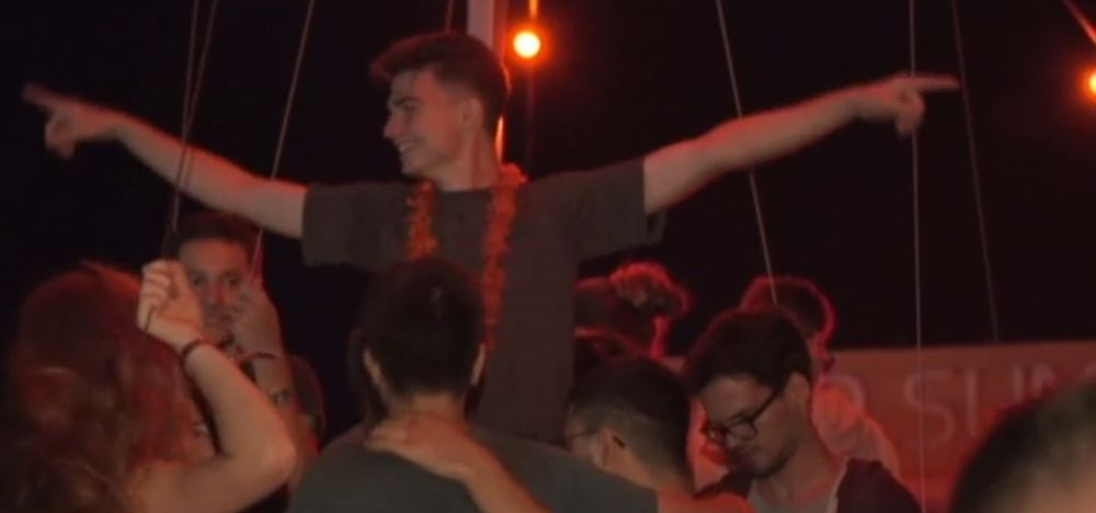 Vama Veche practică prețuri ca-n Mamaia Nord. Cum s-au adaptat tinerii: „Băutura o iau din Bulgaria”