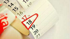 Câte zile libere mai au românii în 2023. Urmează o minivacanță la final de toamnă pentru bugetari