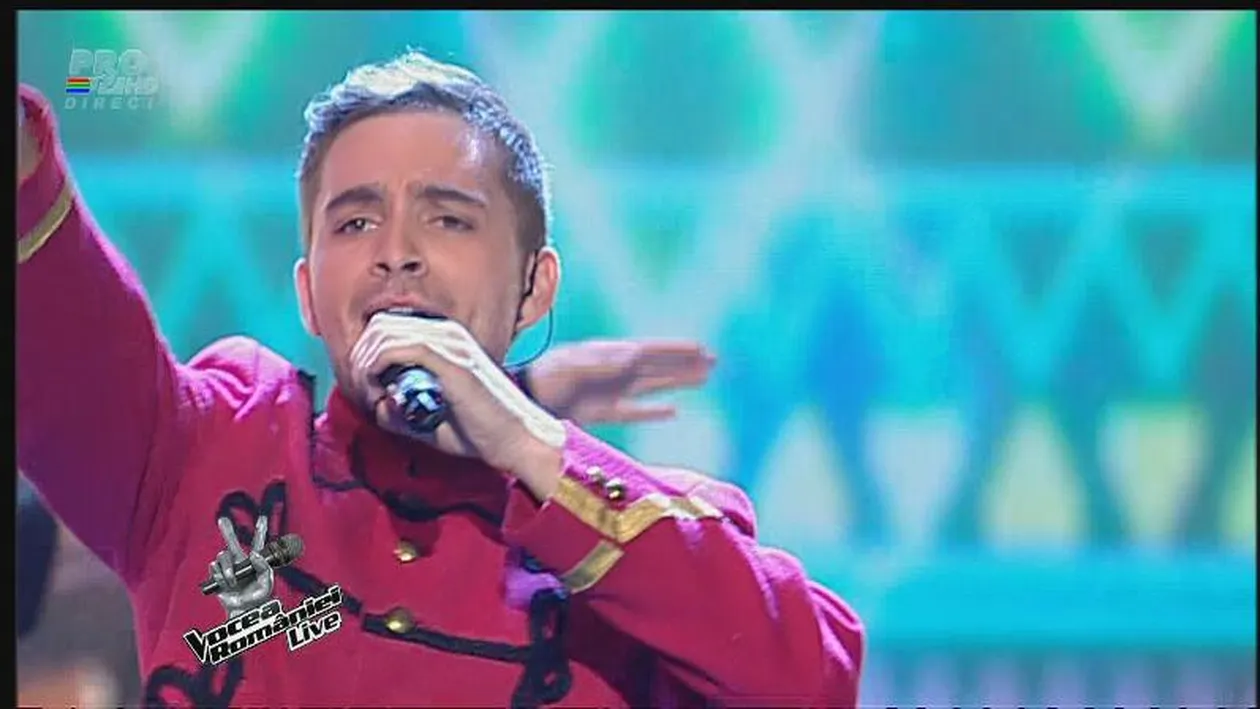 Ce evoluţie! De la Coji de Portocale a trecut la Kalashnikov! Cristi i-a scos din minţi pe juraţi! Loredana a fost în picioare