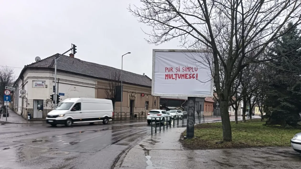 „Pur și simplu mulțumesc” a împânzit România. Mesajul misterios care stârnește valuri pe internet