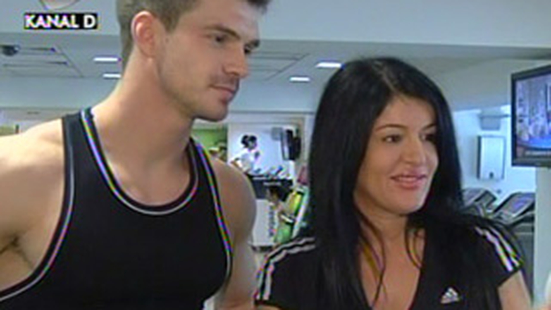 VIDEO Bogdan Vladau si Mihaela Drafta stau non-stop impreuna! Uite-i la sala de forta!