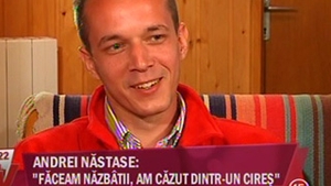 VIDEO Fiul lui Adrian Nastase nu prea si-a ascultat parintii cand era mic: "Nu am fost un copil foarte cuminte! Faceam multe nazbatii!"