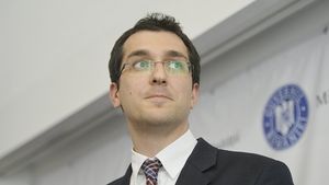Ministrul Sănătății, revoltat de nerespectarea măsurilor anti-covid! „Aş prefera sancţiuni mai dure”