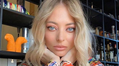 Trauma teribilă suferită de Delia Matache: „Le pipăiau, la propriu, pe fete. Le ziceau că le-au crescut...”. Artista a povestit câteva episoade incredibile din adolescența sa