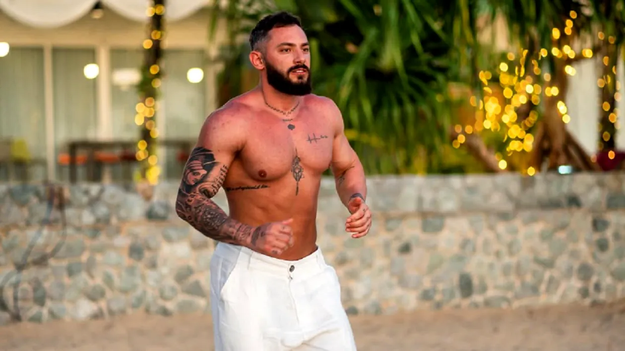 Cum arată Aduța, noua iubită a lui Romeo Vasiloni de la Insula Iubirii. Cei doi îndrăgostiți au plecat în vacanță!