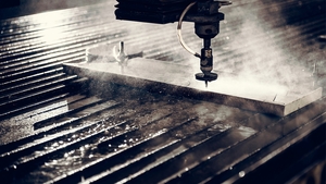 (P) Utilitatea aparatelor CNC laser în industrie