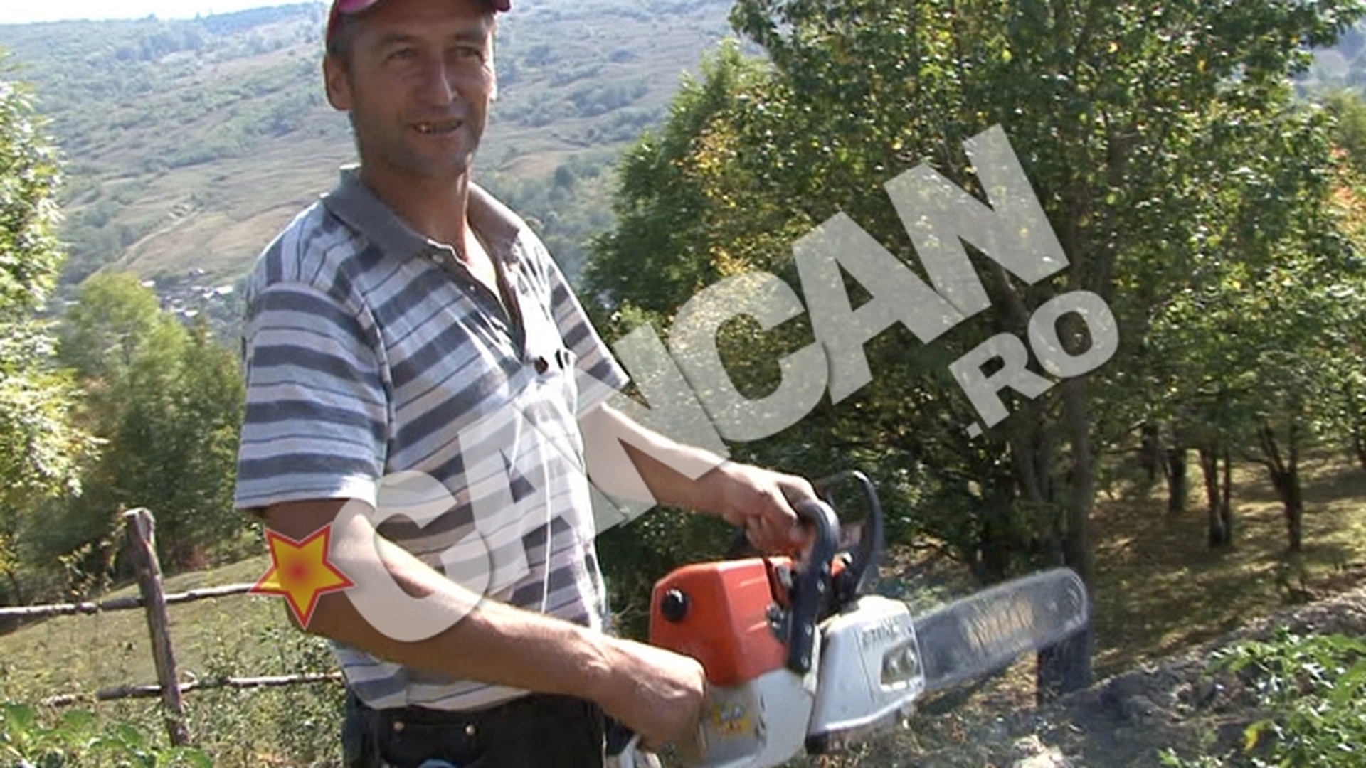 Ursii din Dambovita, haituiti cu drujbele de sateni dupa ce au mancat gainile din cotete!