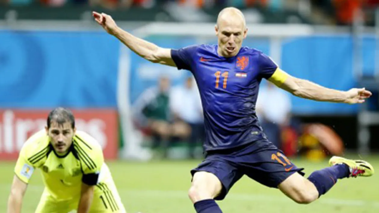 CUPA MONDIALA 2014 - Ce scrie presa olandeza despre victoria in fata Spaniei: El zbura. Ce gol de clasă mondiala