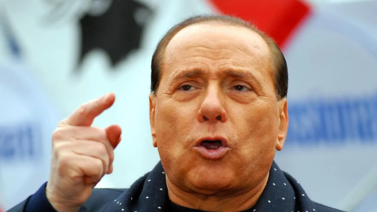 Silvio Berlusconi, externat după ce a fost internat cu Covid-19