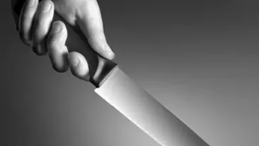 Crimă din gelozie! O tânără de 19 ani a fost înjunghiată mortal de iubitul ei
