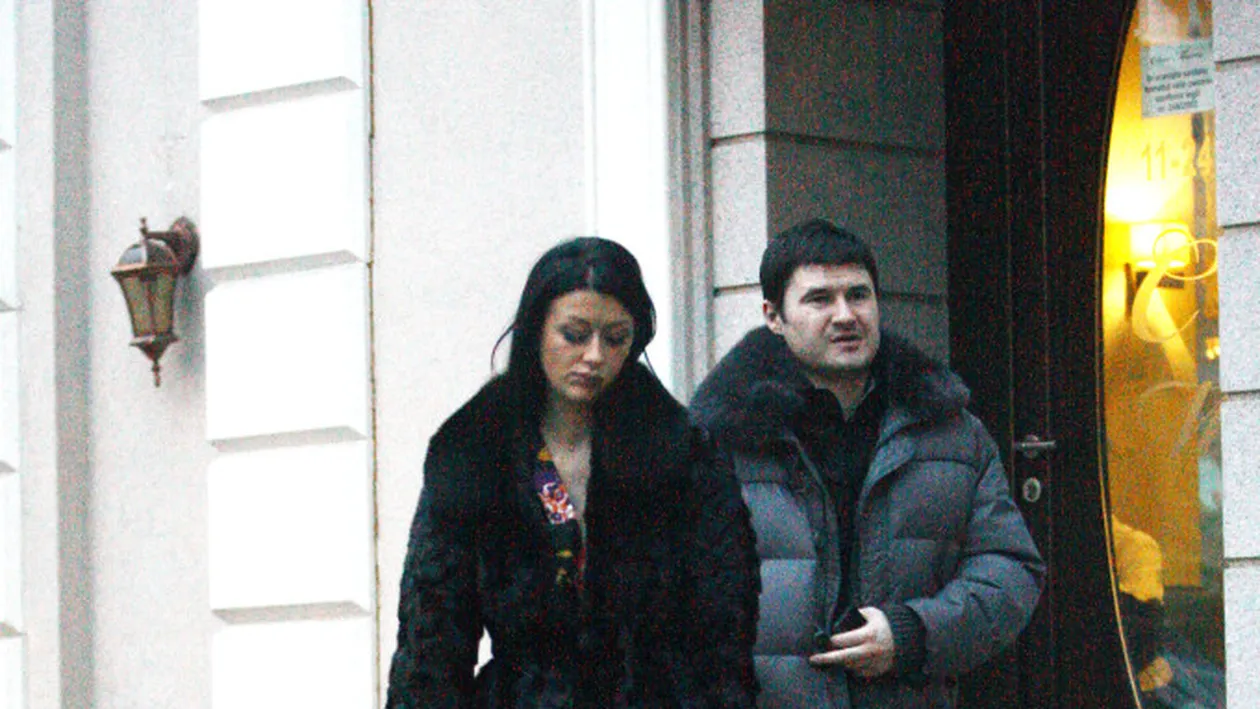 Denisa de la Bambi are încredere oarbă în soţul ei: Dacă mi s-ar fi intâmplat să fiu înşelată, azi nu aş mai fi fost căsătorită