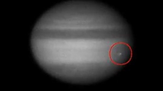 Un asteroid a lovit planeta Jupiter