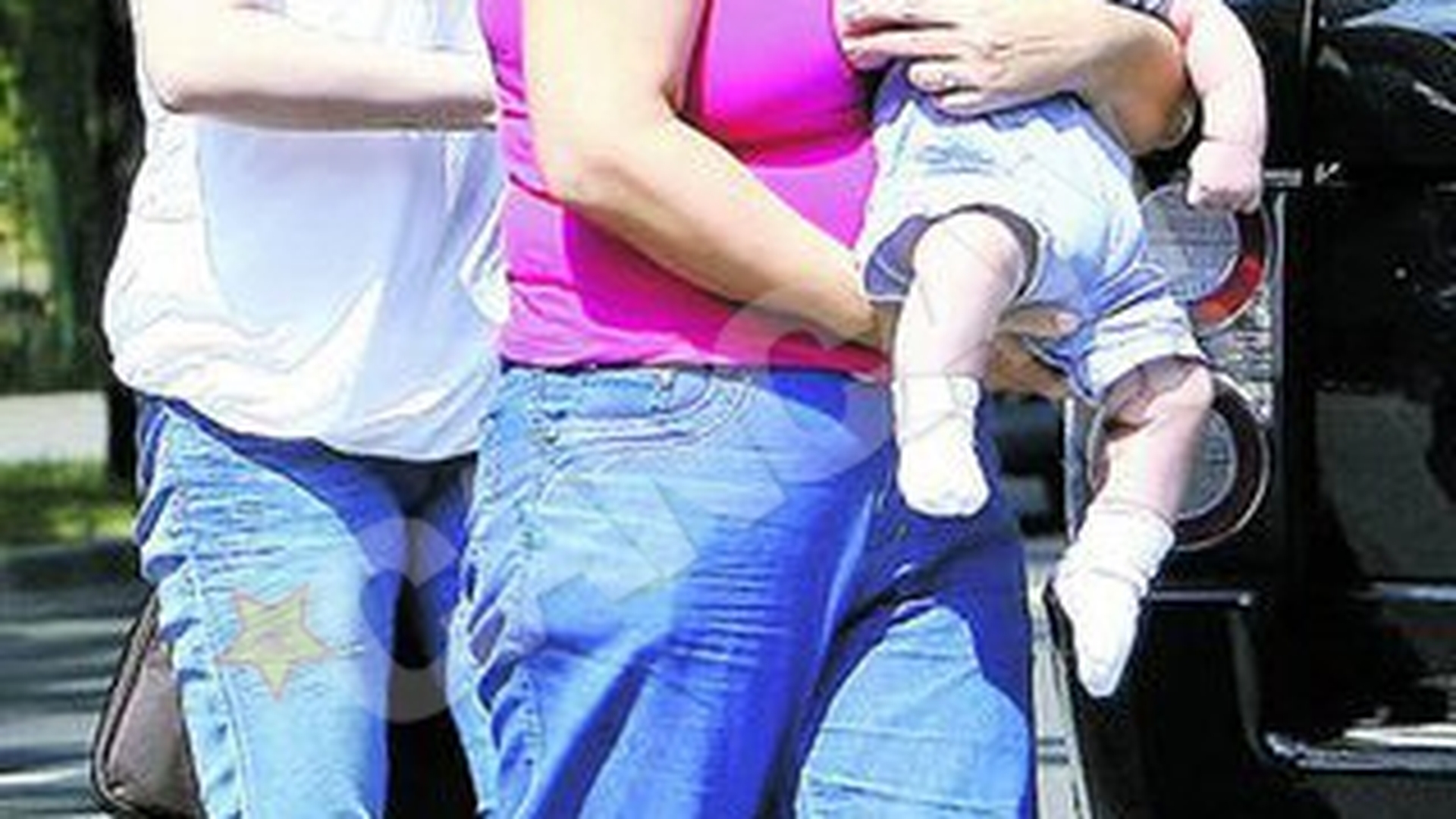 Cristina Rus a apelat la soacra ca sa faca economie A concediat doua bone!