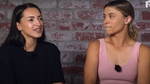 Surpriză la Chefi la Cuțite, în ediția din 18 aprilie! Diana Bulimar și Larisa Iordache, foste concurente America Express, vin în show-ul culinar de la Antena 1