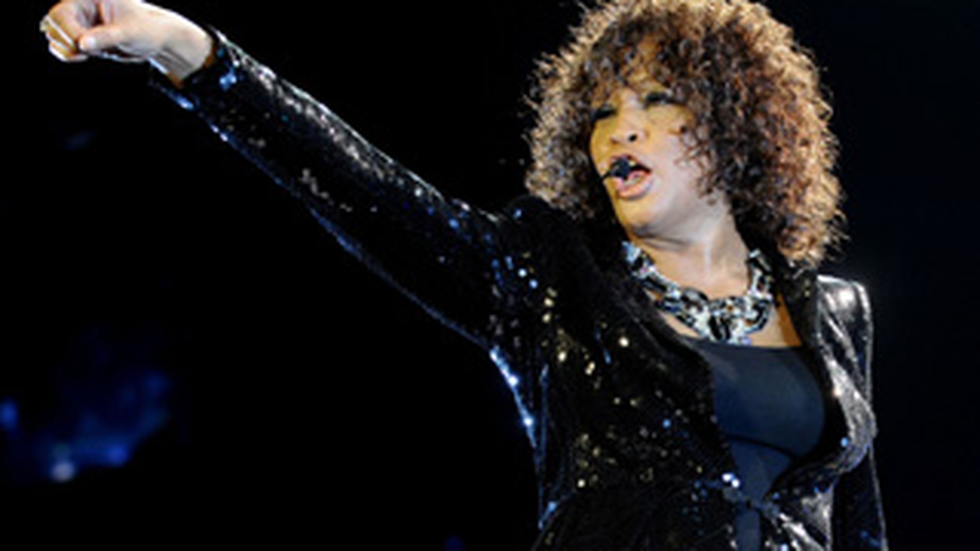 VIDEO! TRAGEDIE IN MUZICA INTERNATIONALA! A murit Whitney Houston! Avea doar 48 de ani