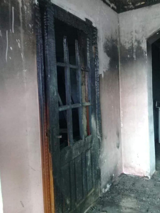 Strigăt de ajutor pentru Andrei, un tânăr mutilat care își crește de mic frații după ce părinții i-au părăsit. Casa le-a luat foc