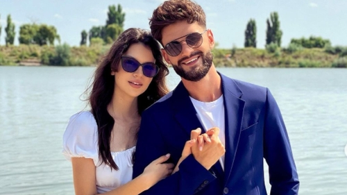 Cum se înţelege Edward Sanda cu mama Cleopatrei. Artistul a recunoscut: "Ea știe să facă cel mai bine..."